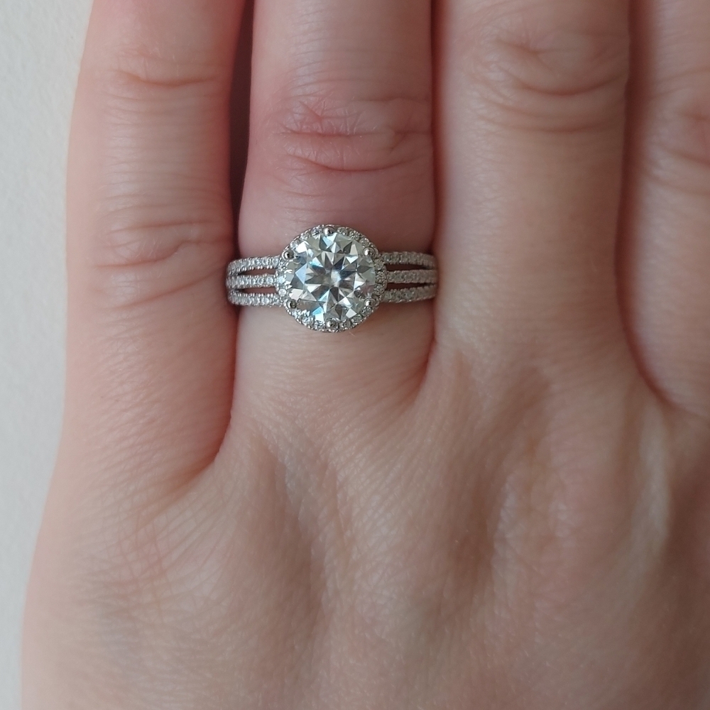 2 Carat Round Moissanite Platinum and Rhodium Plated 925 Silver Ring - Picture 14 of 14